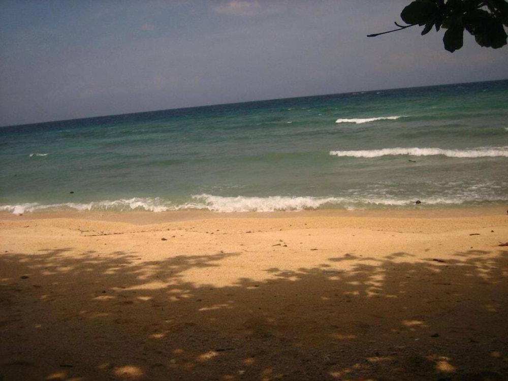 Gorion Beach Resort Samboan Dış mekan fotoğraf